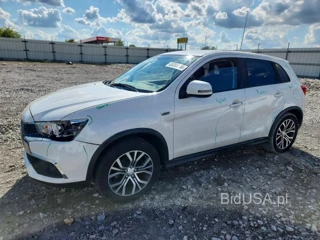 MITSUBISHI OUTLANDER SPORT ES