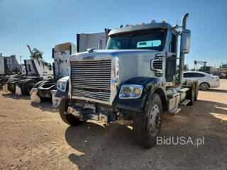 FREIGHTLINER 122SD