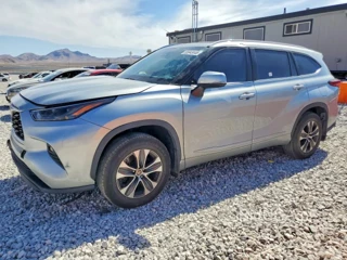 TOYOTA HIGHLANDER XLE