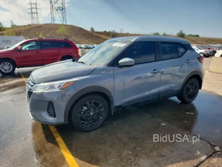 NISSAN KICKS SV