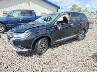 MITSUBISHI OUTLANDER SE