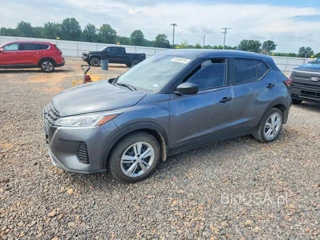 NISSAN KICKS S