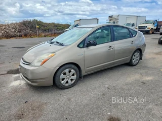 TOYOTA PRIUS BASE