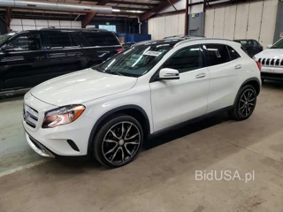 MERCEDES-BENZ GLA 250 4MATIC