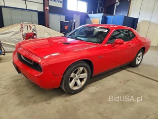 DODGE CHALLENGER SE