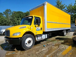 FREIGHTLINER M2 106 MEDIUM DUTY