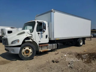 FREIGHTLINER M2