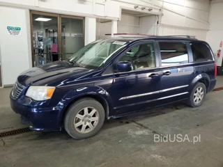 CHRYSLER TOWN & COUNTRY TOURING