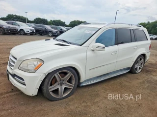MERCEDES-BENZ GL 550 4MATIC