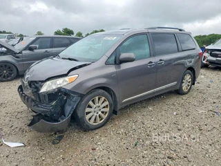 TOYOTA SIENNA XLE 7-PASSENGER