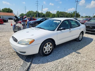 FORD TAURUS SE