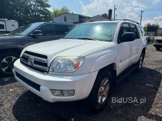 TOYOTA 4RUNNER SR5