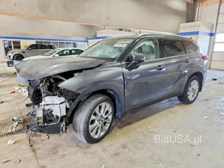 TOYOTA HIGHLANDER LIMITED