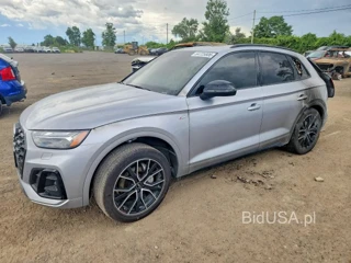 AUDI Q5 PRESTIGE 45