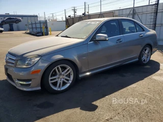 MERCEDES-BENZ C 250