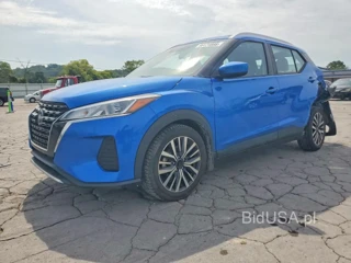 NISSAN KICKS SV
