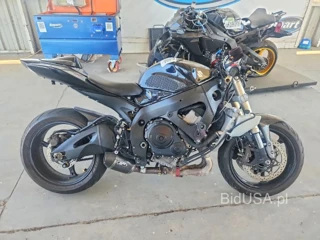 SUZUKI GSX-R600 K6