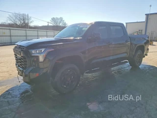 TOYOTA TUNDRA TRD PRO HV