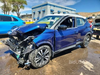 NISSAN KICKS SR