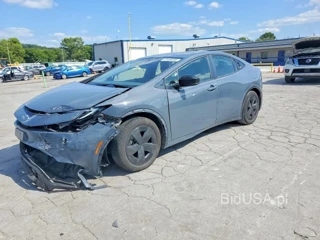 TOYOTA PRIUS LE