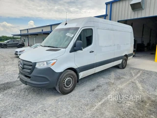 MERCEDES-BENZ SPRINTER 2500