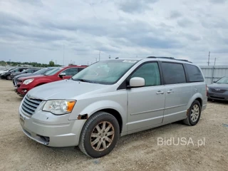CHRYSLER TOWN & COUNTRY TOURING