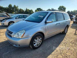 KIA SEDONA LX