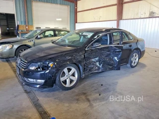 VOLKSWAGEN PASSAT S