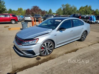 VOLKSWAGEN PASSAT GT