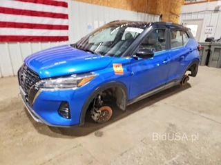 NISSAN KICKS SR