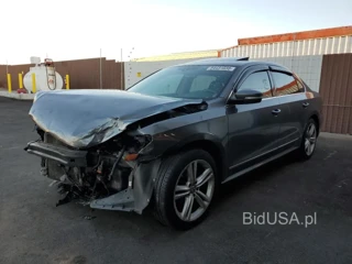 VOLKSWAGEN PASSAT SE