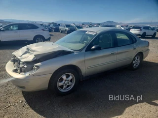 FORD TAURUS SE