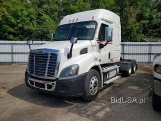 FREIGHTLINER CASCADIA 113
