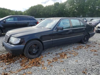 MERCEDES-BENZ S 320
