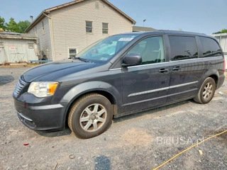 CHRYSLER TOWN & COUNTRY TOURING
