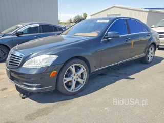 MERCEDES-BENZ S 550 4MATIC