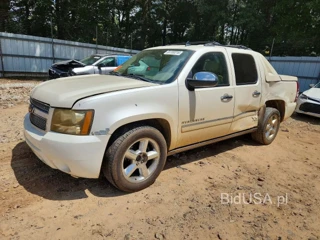 CHEVROLET AVALANCHE LTZ