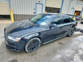 AUDI A4 PREMIUM PLUS S-LINE