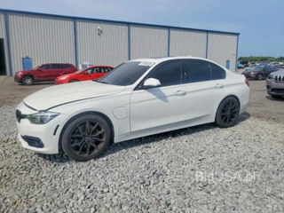 BMW 330E
