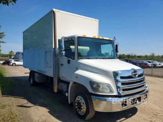 HINO 258/268