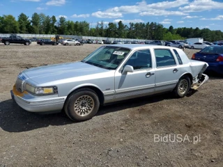 LINCOLN TOWN CAR EXECUTIVE