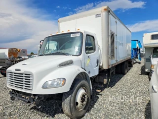 FREIGHTLINER M2