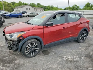 NISSAN KICKS SV