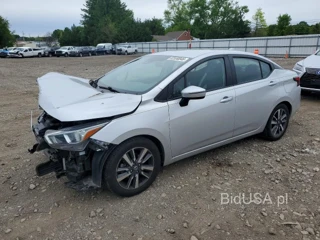 NISSAN VERSA SV