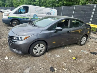 NISSAN VERSA S