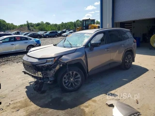 TOYOTA RAV4 XLE PREMIUM