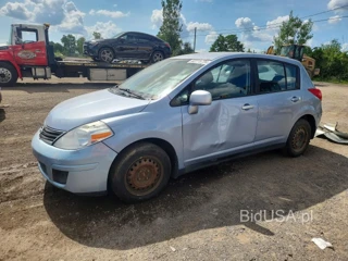NISSAN VERSA 1.8 S