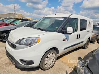 RAM PROMASTER CITY SLT