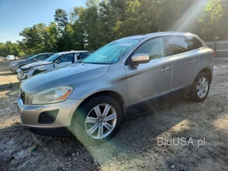 VOLVO XC60 T6