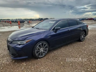 TOYOTA AVALON TOURING